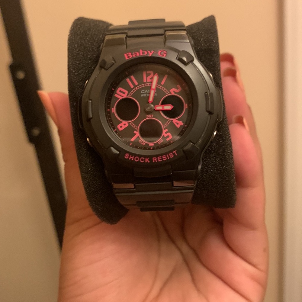 hot pink and black baby g shock watch